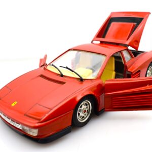 Modellino auto scala 1:24 Ferrari Testarossa Burago modellismo statico da collezione