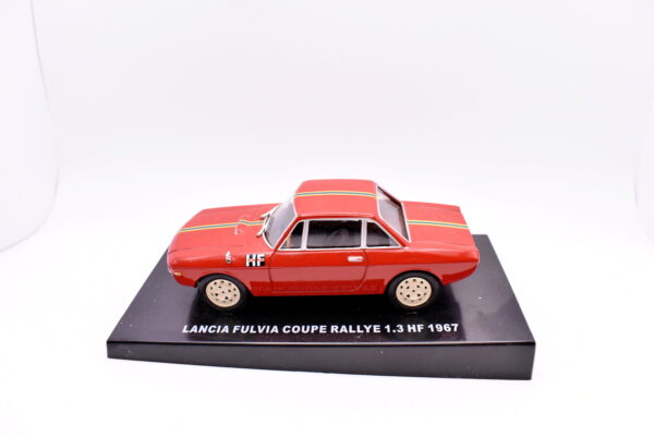 Modellino auto scala 1:43 Lancia Fulvia Coupe Rallye 1.3 HF diecast modellismo da collezione - immagine 2