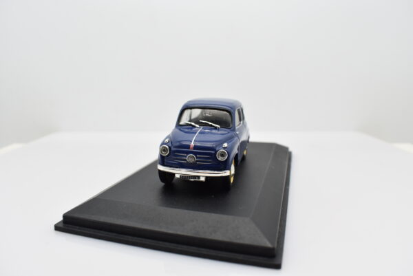 Modellino auto scala 1:43 Fiat 600 ixo diecast modellismo statico - immagine 5
