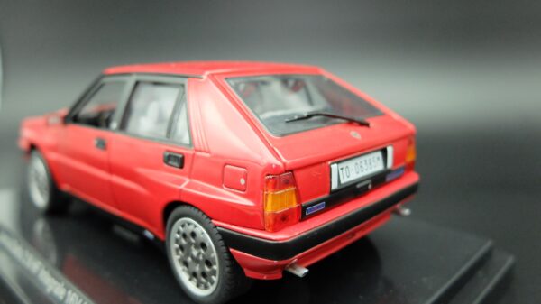 Modellino auto scala 1:24 LANCIA DELTA INTEGRALE 16V diecast modellismo statico - immagine 4