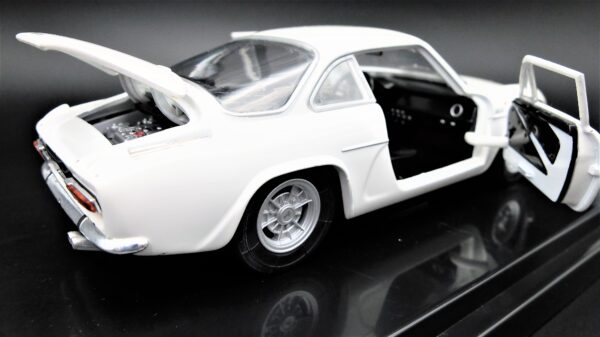 Modellino auto scala 1:24 Alpine Renault A110 1600 S modellismo statico da collezione - immagine 7