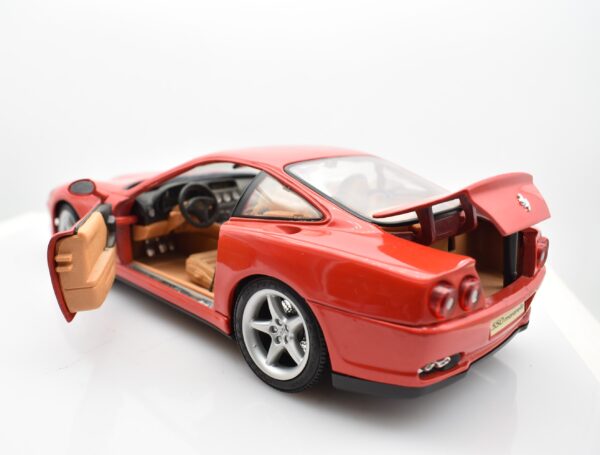 Modellino auto FERRARI 550 MARANELLO scala 1:18 Maisto diecast modellismo da collezione - immagine 4