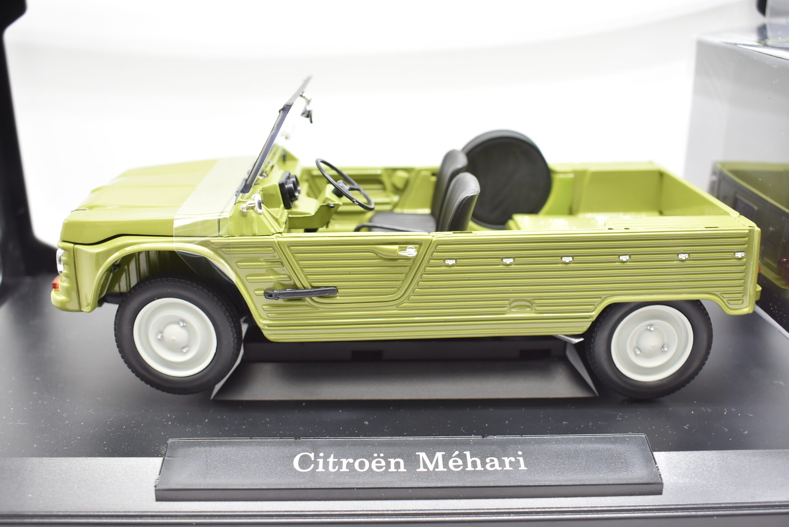 Modellino Dongfeng Citroen C5 Aircross Arancione, Scala 1:18, Lega, Nuovo In Scatola
