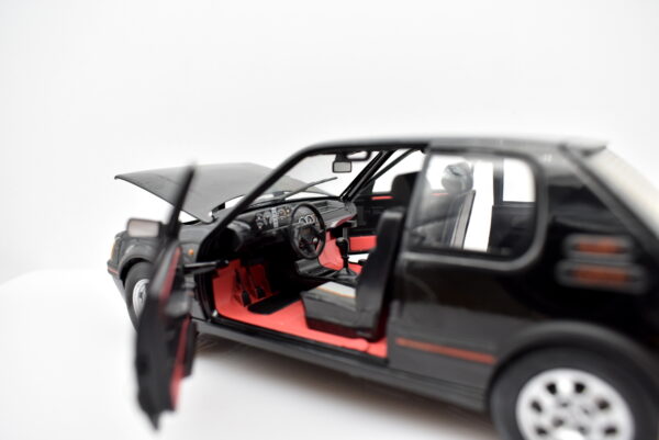 Modellino auto scala 1:24 PEUGEOT 205 GTI modellismo statico da collezione - immagine 4