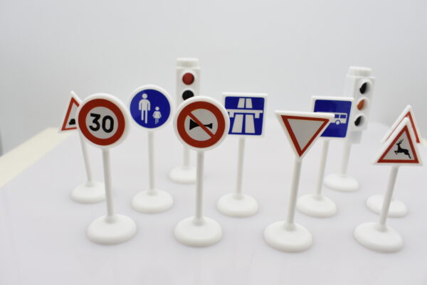 Modellino auto scala 1:64 Norev SEGNALI STRADALI TRAFFIC SIGNS diecast modellismo statico - immagine 4