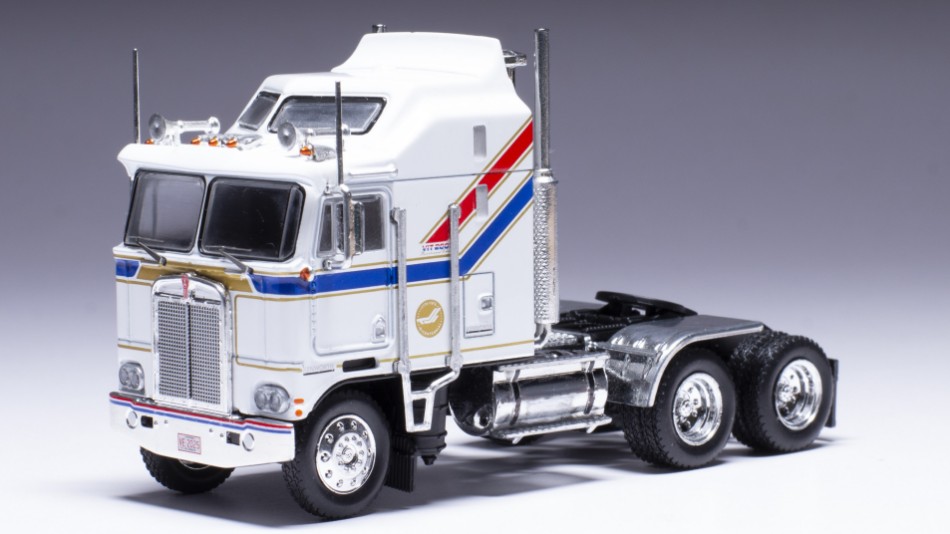 Model truck Ixo KENWORTH K100 AERODYNE 1976 1:64 diecastvehicles