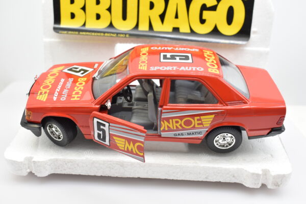 Modellino auto rally scala 1:24 Mercedes Benz 190E Burago diecast modellismo da collezione - immagine 3