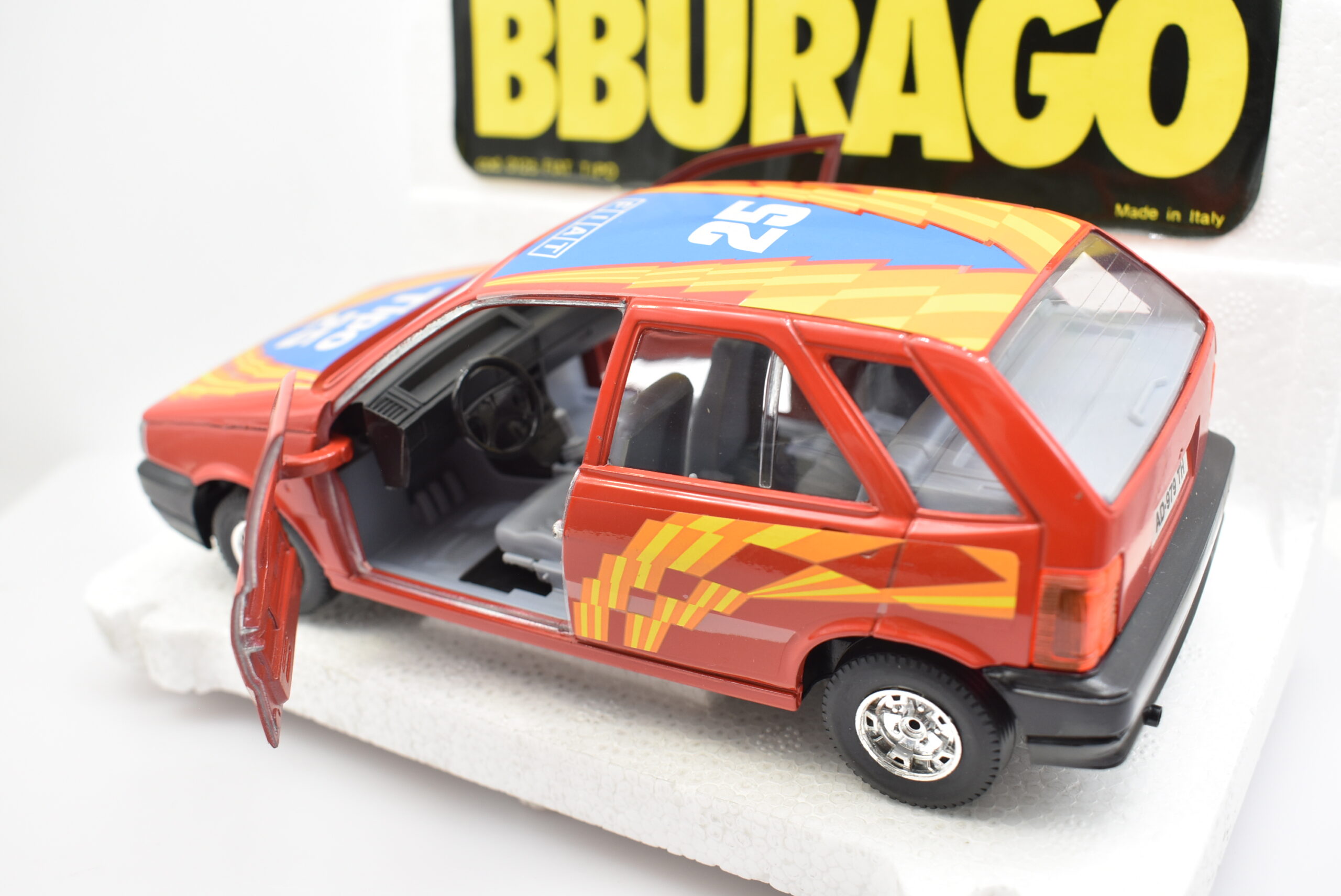 10 Batterie Finte 1/24 Per Modellini RC Crawler - Colore Rosso Giallo Blu Scala 1:24 - Foto 3