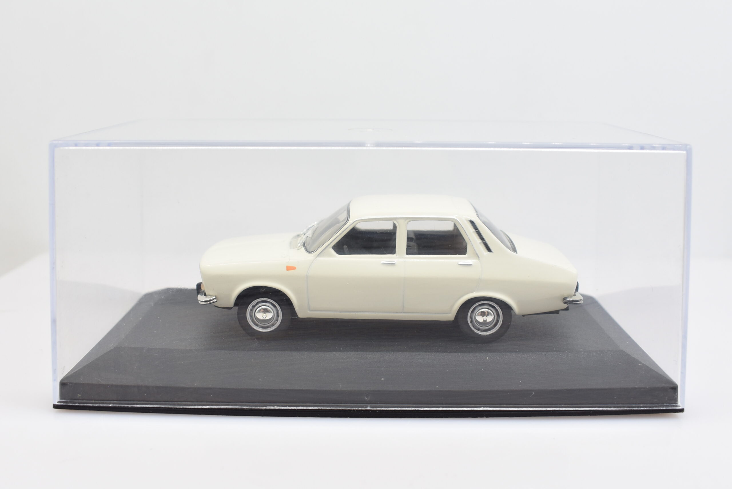 Modellino auto scala 1:43 Renault 12 diecast modellismo da collezione - immagine 5
