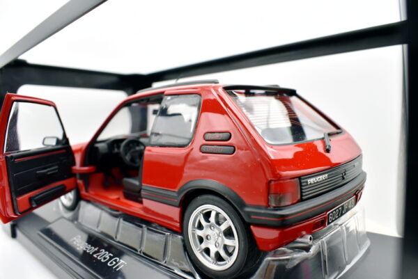 Modellino auto scala 1:18 Peugeot 205 GTI Norev diecast modellismo collezione - immagine 4
