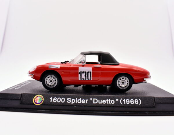 Modellino auto scala 1:43 Alfa Romeo 1600 Spider diecast modellismo da collezione