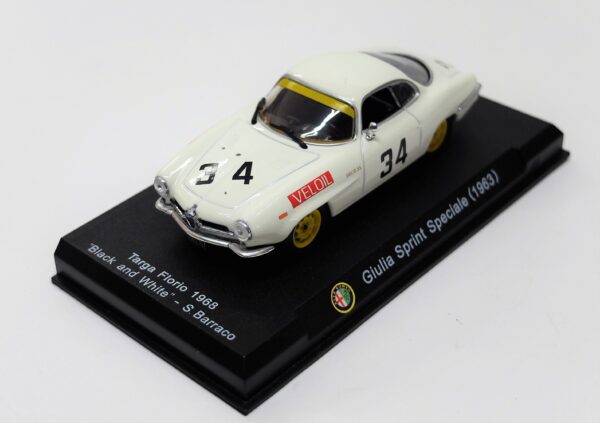 Modellino auto scala 1:43 Alfa Romeo Giulia Sprint Speciale diecast modellismo da collezione