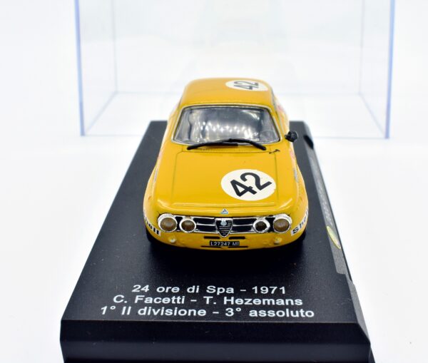 Modellino auto scala 1:43 Alfa Romeo 2000 GT Am diecast modellismo da collezione - immagine 4