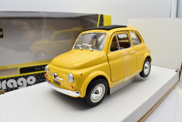 modellino Fiat 500 F 500F auto scala 1:24 burago diecast collezione modellismo - immagine 4
