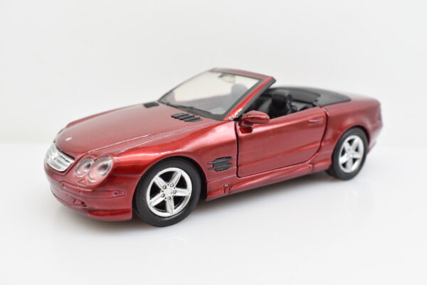Modellino auto scala 1:32 Mercedes Benz SL 500 New Ray diecast modellismo da collezione - immagine 6