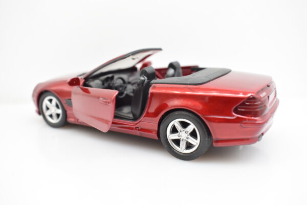 Modellino auto scala 1:32 Mercedes Benz SL 500 New Ray diecast modellismo da collezione - immagine 4