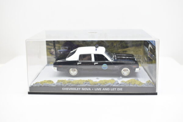 Modellini auto dei film 007 James Bond scala 1:43 CHEVROLET NOVA collezione - immagine 2