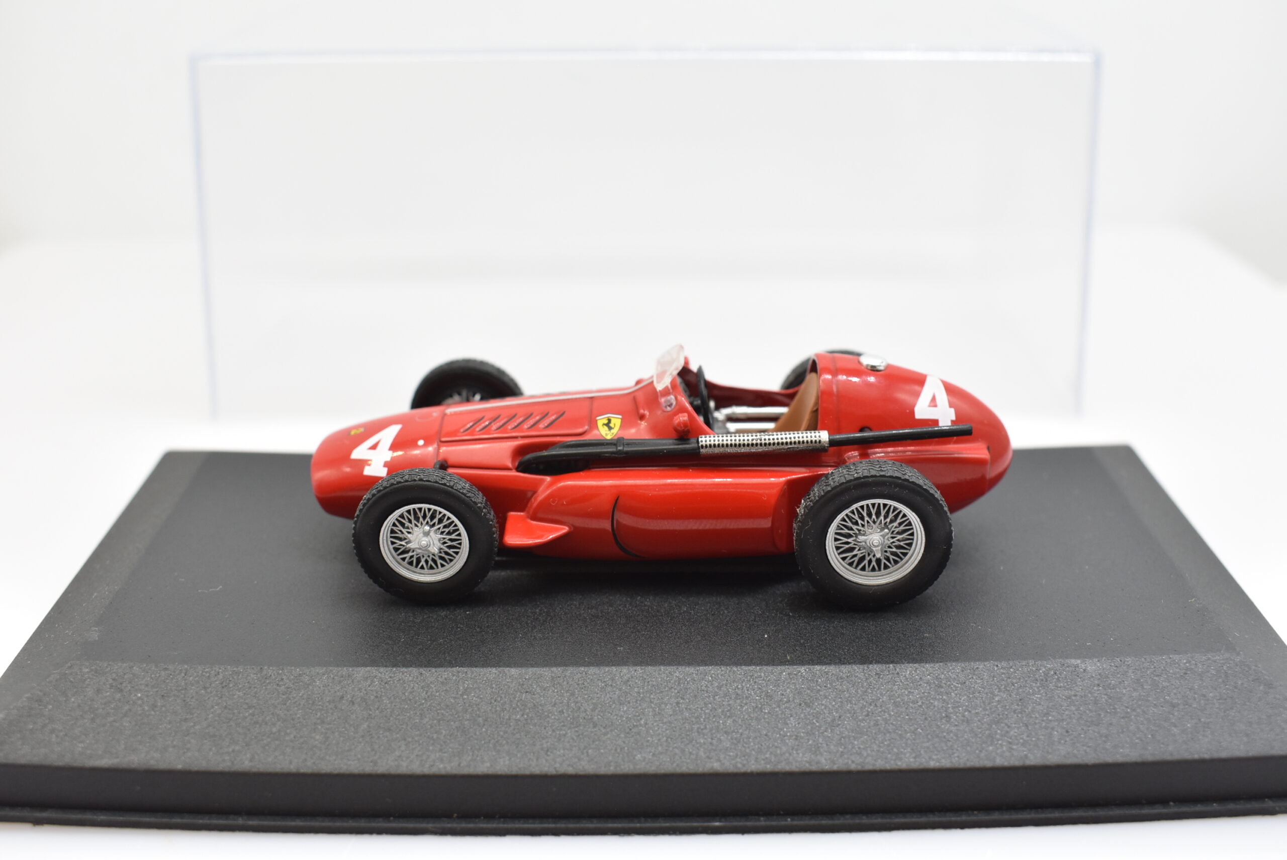 Modellini Ferrari 555 F1 scala 1:43 formula 1 auto gp collezione - immagine 2