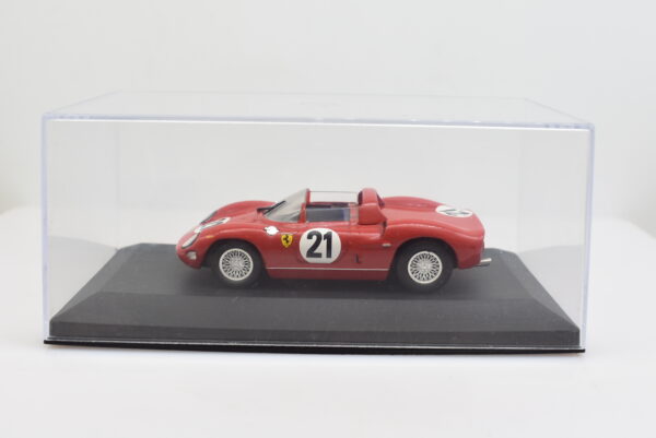 Modellino auto scala 1:43 Ferrari 250P IXO diecast modellismo da collezione - immagine 5