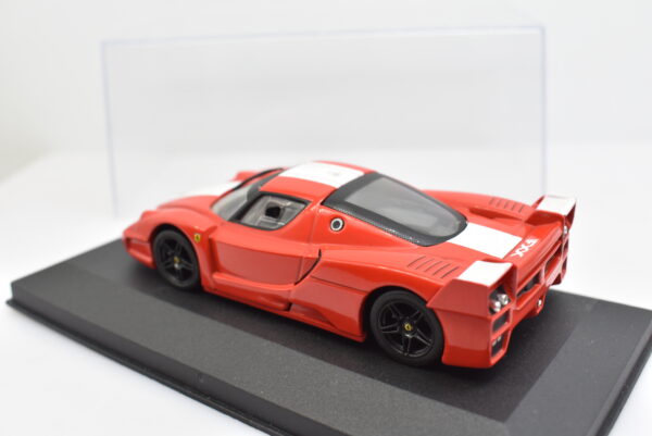 Modellino auto scala 1:43 Ferrari FXX IXO diecast modellismo da collezione - immagine 4