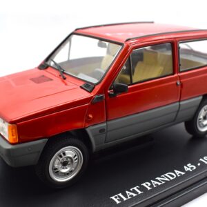 Modellino auto scala 1:24 Fiat Panda 45 diecast modellismo da collezione