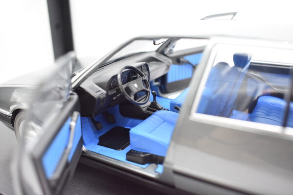 Modellino auto scala 1:18 Lancia Thema Turbo i.e. Mitica diecast modellismo da collezione - immagine 5