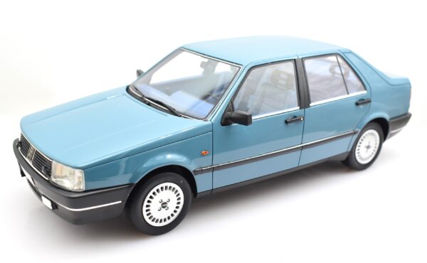 Modellino auto scala 1:18 Fiat Croma Turbo Laudoracing modellismo da collezione