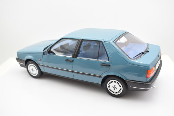 Modellino auto scala 1:18 Fiat Croma Turbo Laudoracing modellismo da collezione - immagine 6