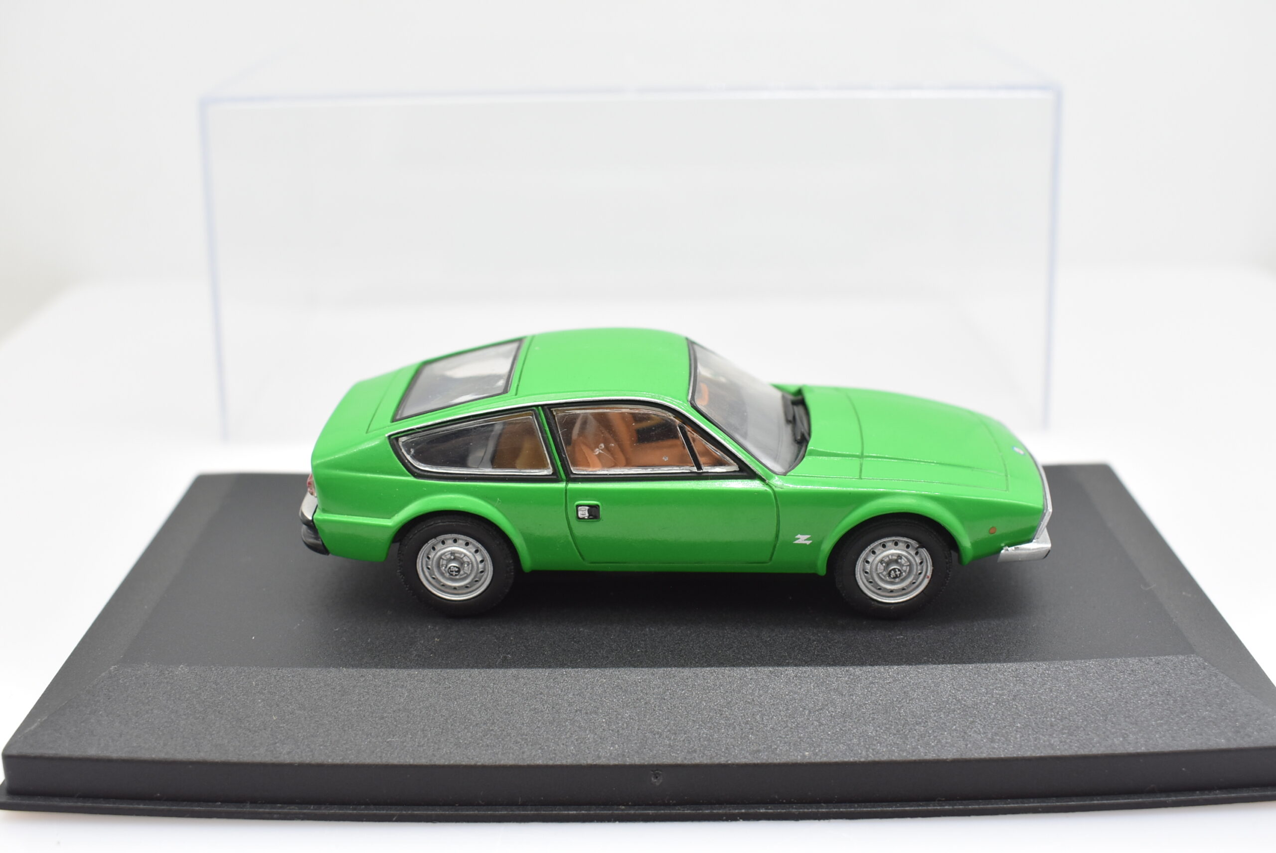 Modellino auto scala 1:43 Alfa Romeo 1600 Junior Zagato diecast modellismo da collezione - immagine 5
