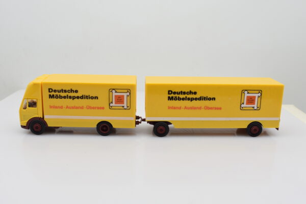 Herpa modellino camion scala 1:87 Mercedes Benz NG Deutsche Möbelspedition modellismo da collezione - immagine 2