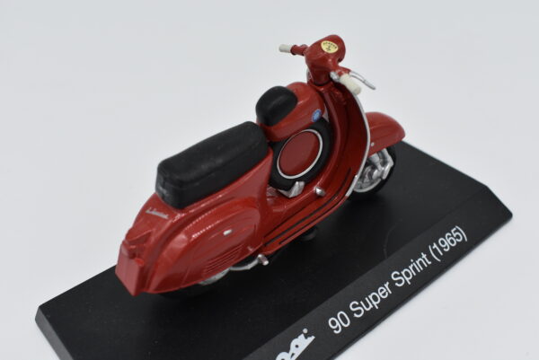 Modellini vespa 90 super sprint scala 1:18 modellismo da collezione - immagine 4