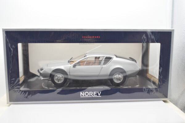 Modellino auto scala 1:18 Alpine A310 V6 Norev diecast modellismo da collezione - immagine 2