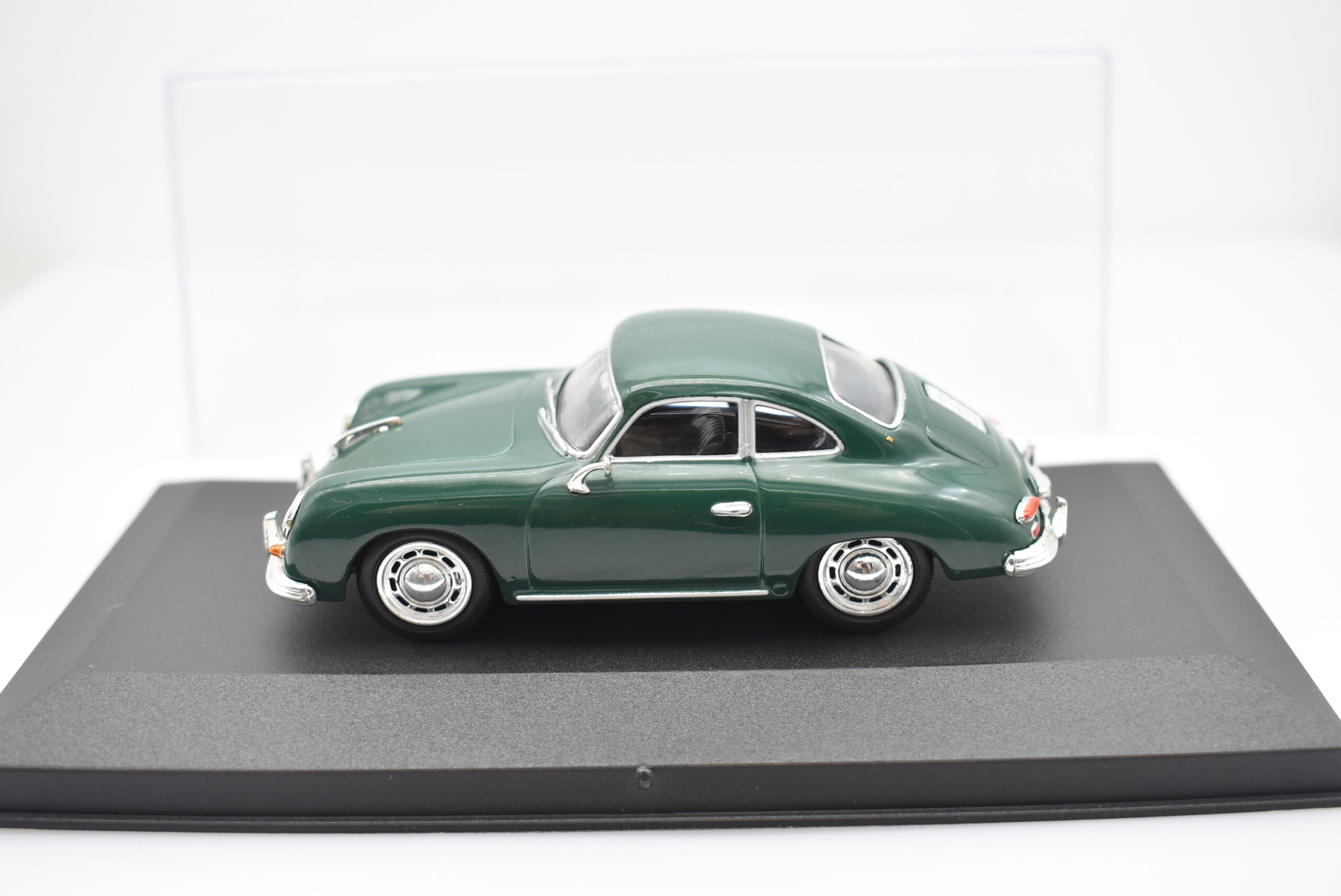 Modellino auto scala 1:43 Porsche 356A Carrera Coupe diecast modellismo da collezione - immagine 2