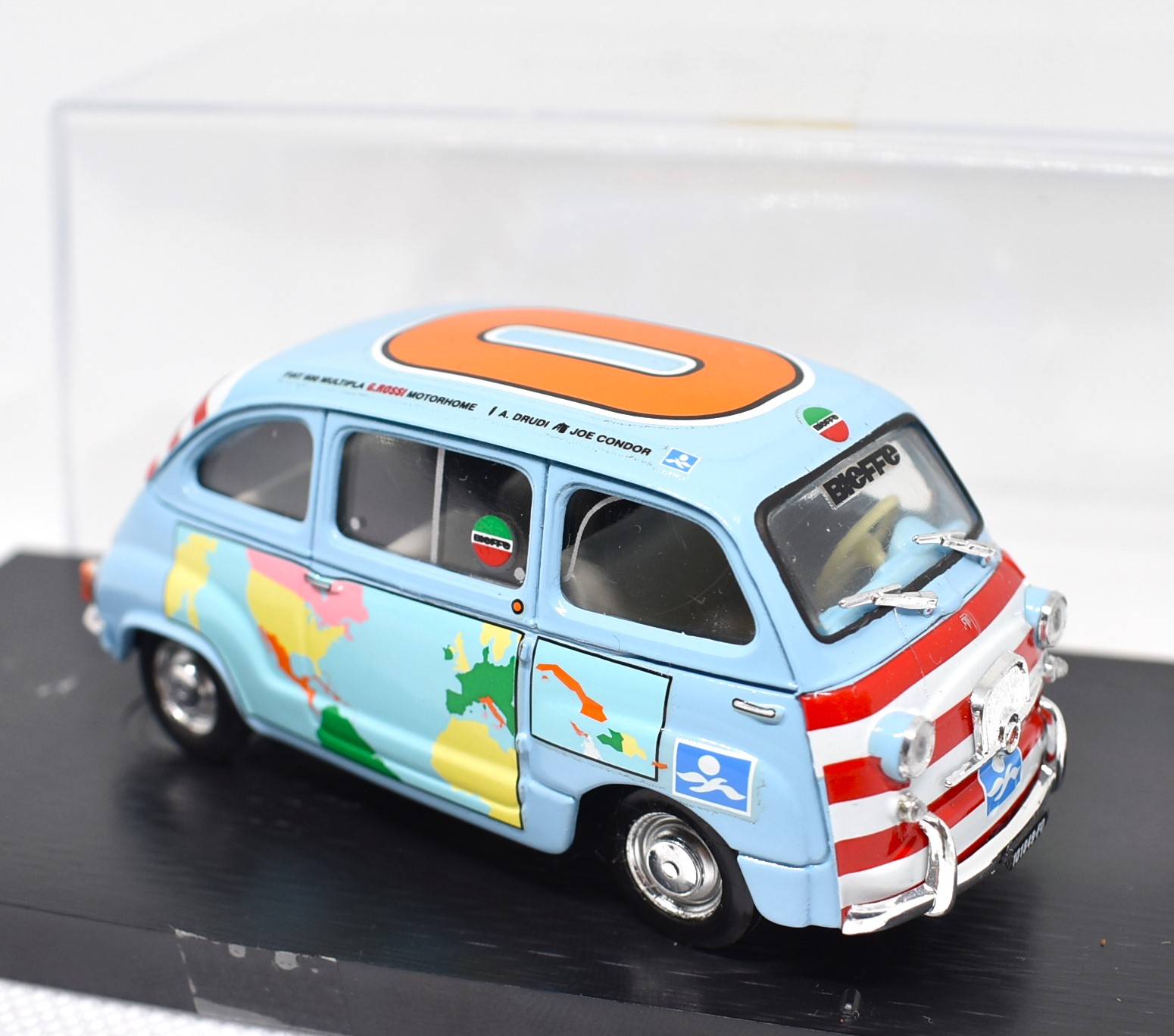 Modellino auto scala 1:43 Fiat 600 Multipla Brumm diecast modellismo da collezione