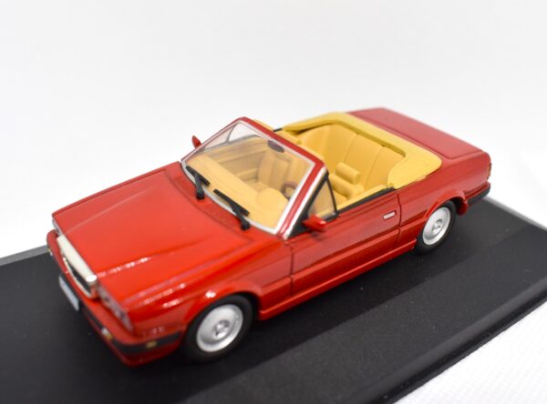 Modellino auto scala 1:43 Maserati Biturbo Spyder diecast modellismo da collezione