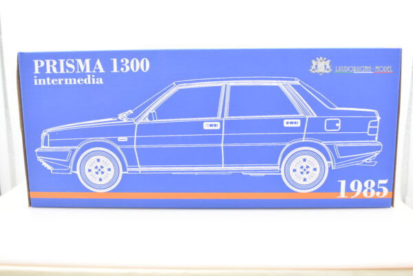 Modellino auto scala 1:18 LANCIA Prisma 1300 Laudoracing modellismo da collezione - immagine 3