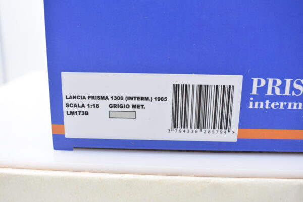 Modellino auto scala 1:18 LANCIA Prisma 1300 Laudoracing modellismo da collezione - immagine 4