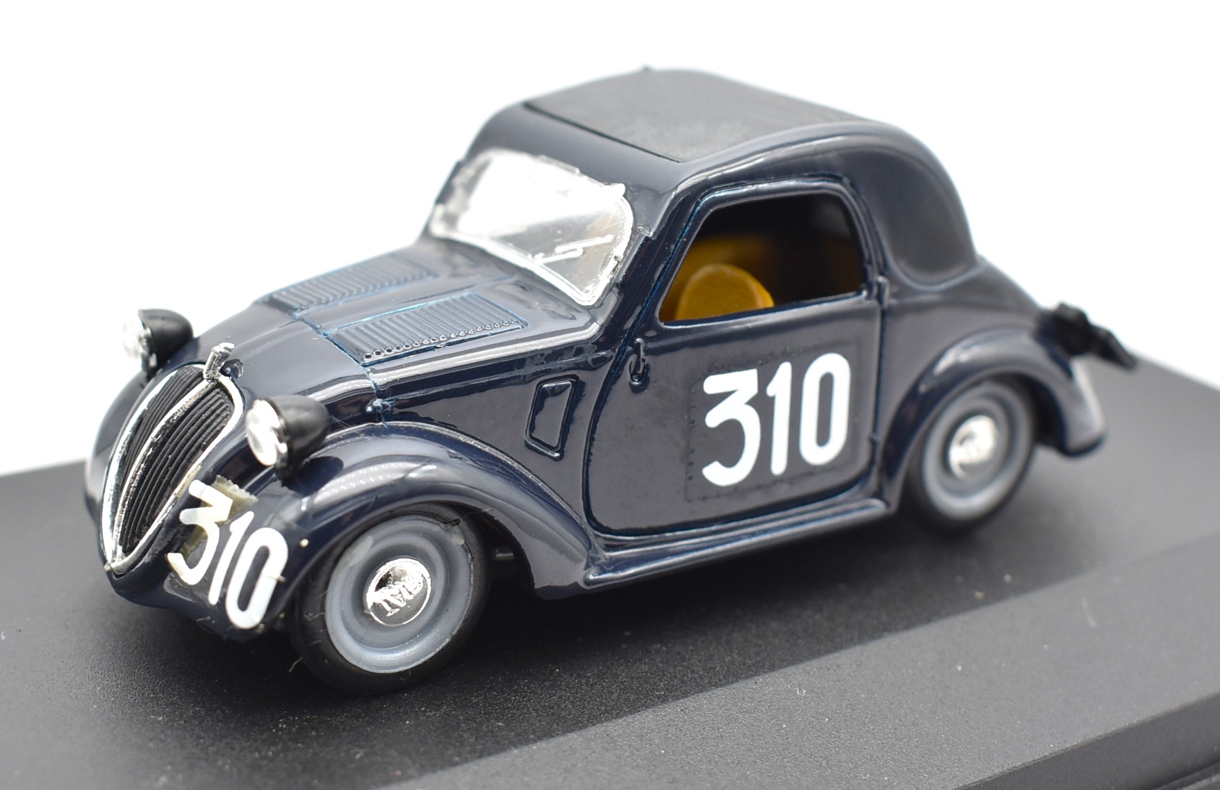 Modellino auto scala 1:43 Fiat 500 A Topolino Mille Miglia Brumm diecast modellismo da collezione