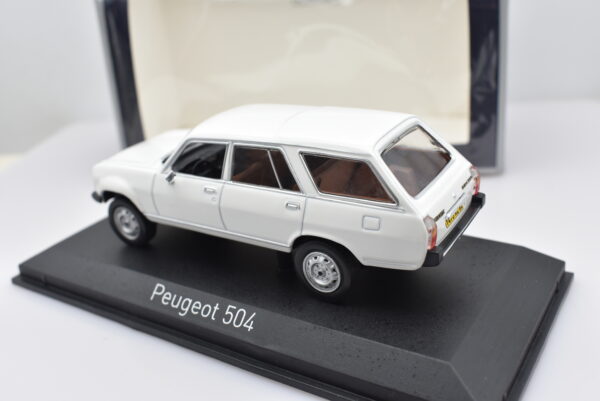 Modellino auto scala 1:43 Peugeot 504 Norev diecast modellismo da collezione - immagine 4