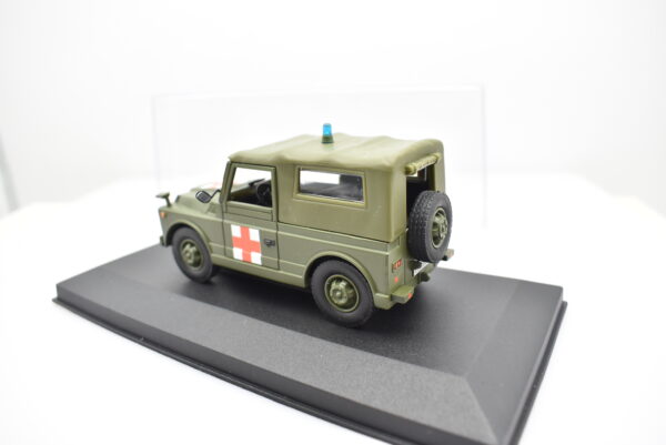 Modellino auto carabinieri scala 1:43 JEEP Fiat Nuova Campagnola CROCE ROSSA - immagine 4