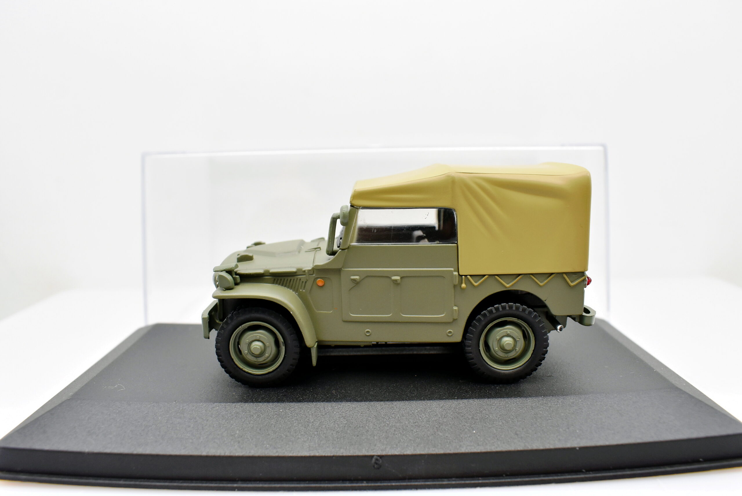 Modellino auto polizia scala 1:43 Fiat Campagnola A.R. diecast modellismo da collezione - immagine 5