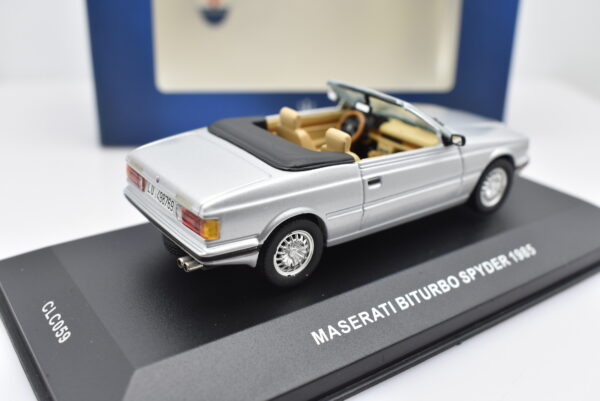 Modellino auto scala 1:43 Maserati Biturbo Spyder IXO diecast modellismo statico - immagine 5