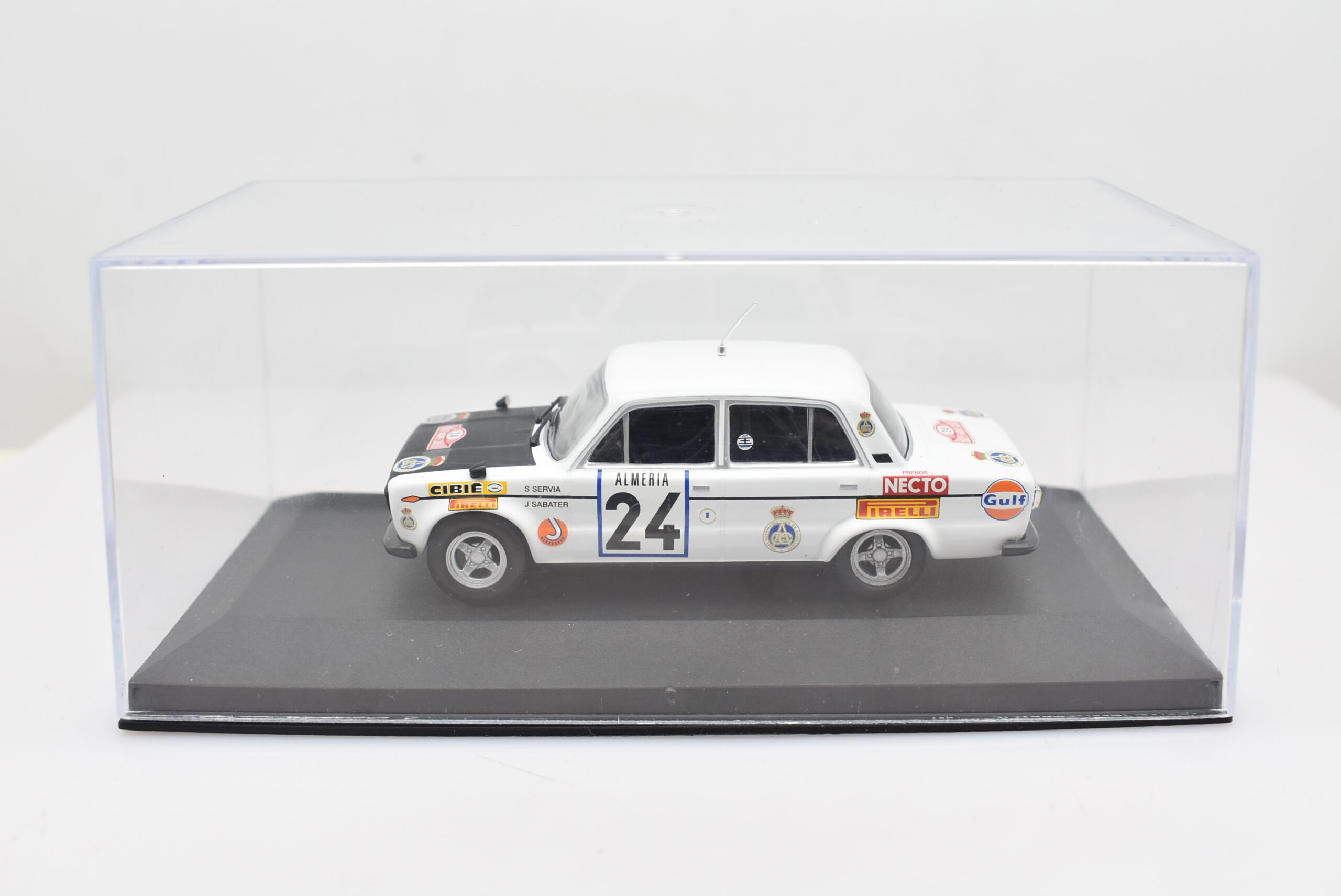 Modellino auto rally scala 1:43 Seat 1430 diecast modellismo statico - immagine 5