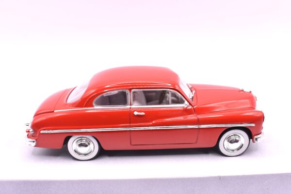 Modellino auto scala 1:43 Mercury 1949 diecast modellismo statico - immagine 4