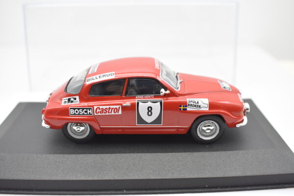 Modellino auto rally scala 1:43 Saab 96 V4 diecast modellismo statico - immagine 5