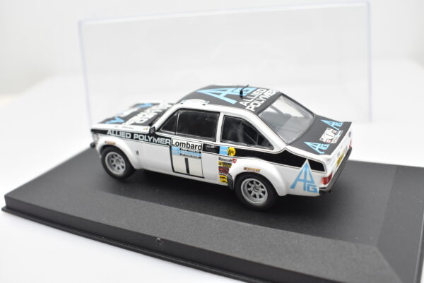 Modellino auto rally scala 1:43 Ford Escort RS 1800 diecast modellismo statico - immagine 3