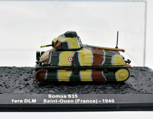 Modellini carri armati tank SOMUA S35 veicoli militari da combattimento collezione