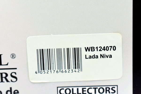 Modellino auto scala 1:24 Lada Niva diecast modellismo statico - immagine 6