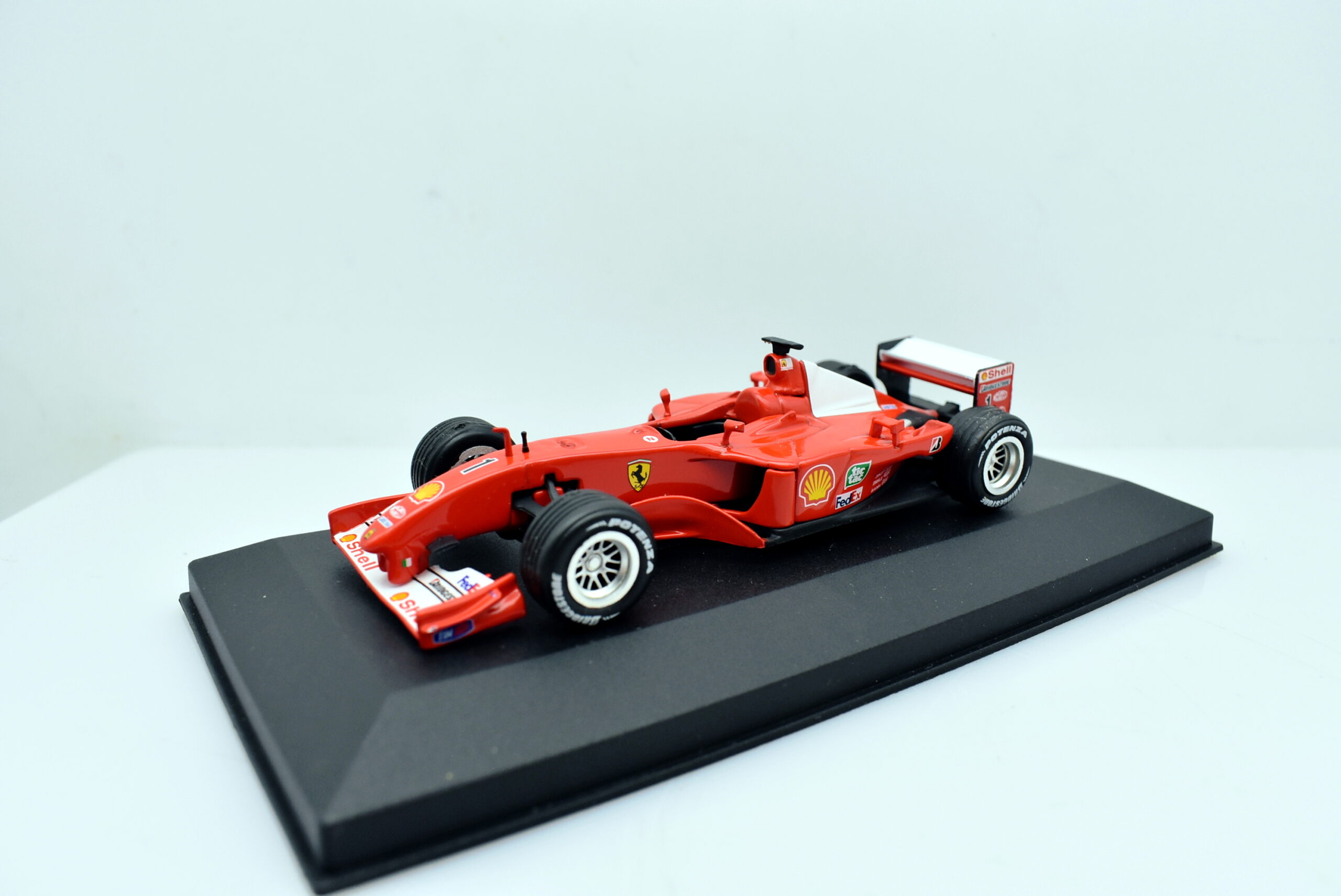 Modellino auto scala 1:43 FORMULA 1 Ferrari F1 2001 diecast modellismo - immagine 4