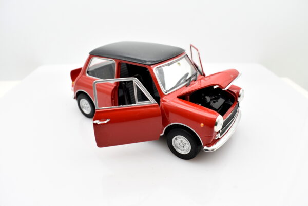 Modellino auto scala 1:24 INNOCENTI MINI COOPER MK3 1300 modellismo statico da collezione diecast - immagine 7